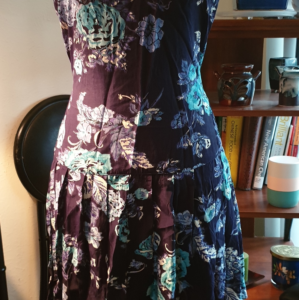 Donna Ricco beautiful flower dress